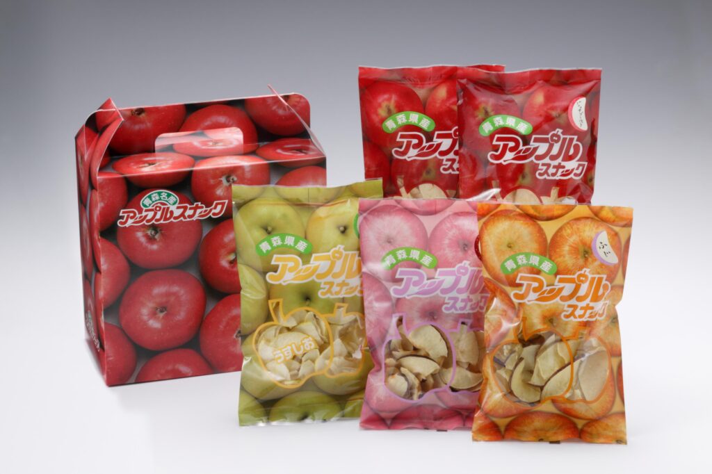 apple chips, japanese apple chips, apple crisps, japanese apple crisps, apple snacks, japanese apple snacks, aomori apple chips, aomori apple snacks, aomori apple crisps, best luxury japanese desserts, luxury Japanese desserts, best Japanese snacks, hard to find japanese dessert, hard to find japanese snacks, hard to find japanese snacks online, axaliving, axaliving toronto, axaliving canada, dessert you can only find in Japan