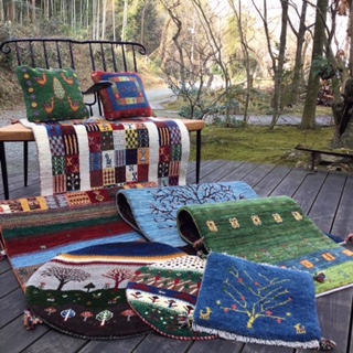 遊牧民の絨毯 ギャッベ＆ペルシャ絨毯展 | 長崎浜屋