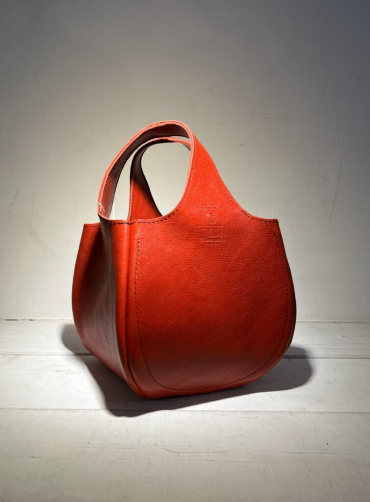 ガムアママレザーズ神戸  手仕事展;